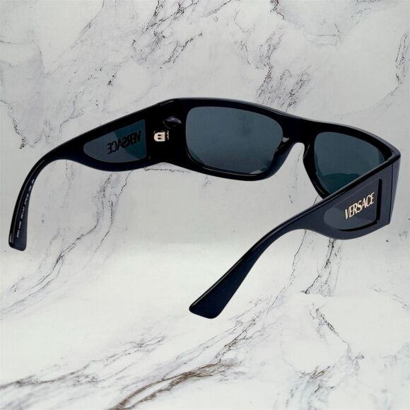 New VERSACE Sunglasses - Picture 10 of 12